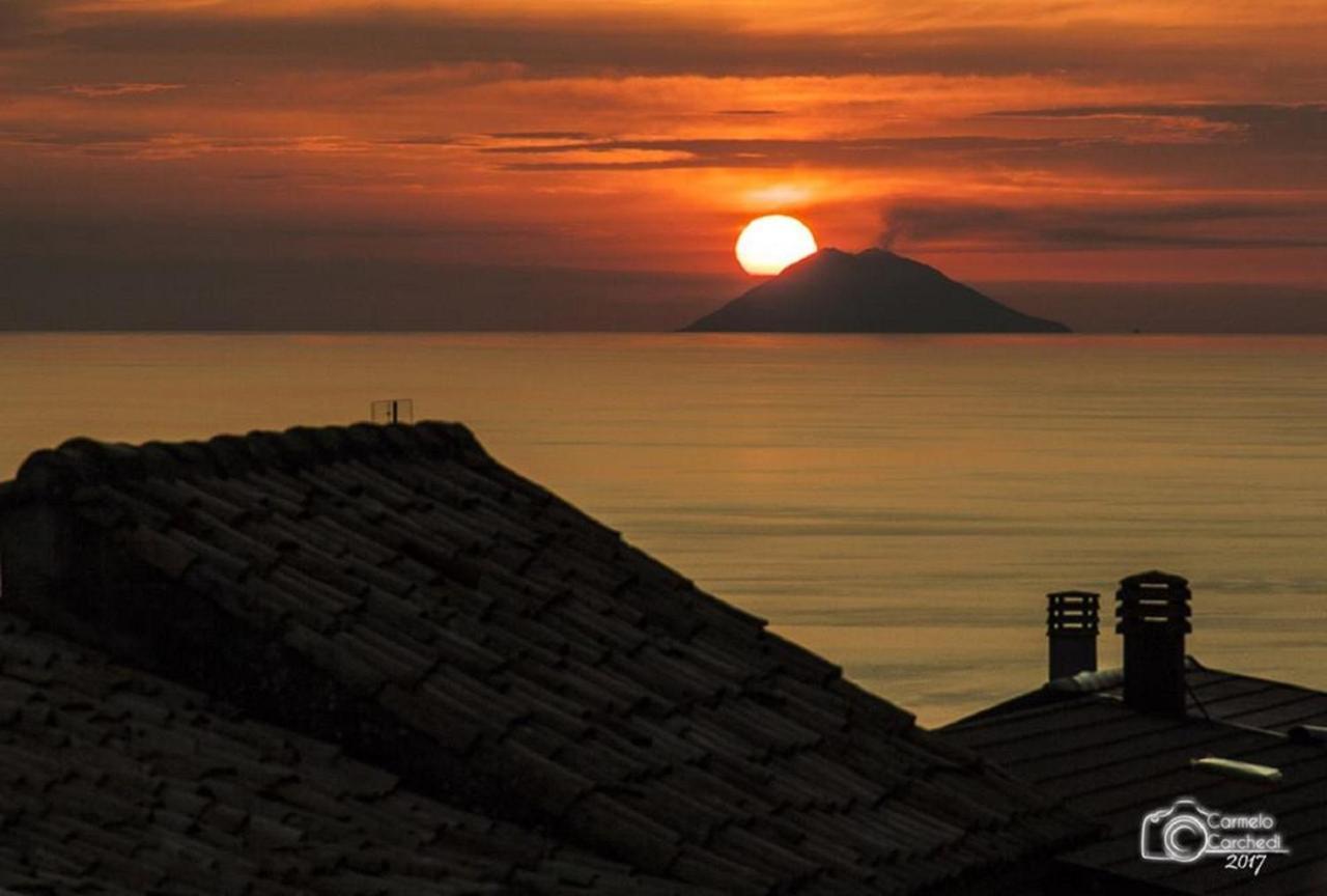 Le Due Torri Bed and Breakfast Filadelfia Buitenkant foto