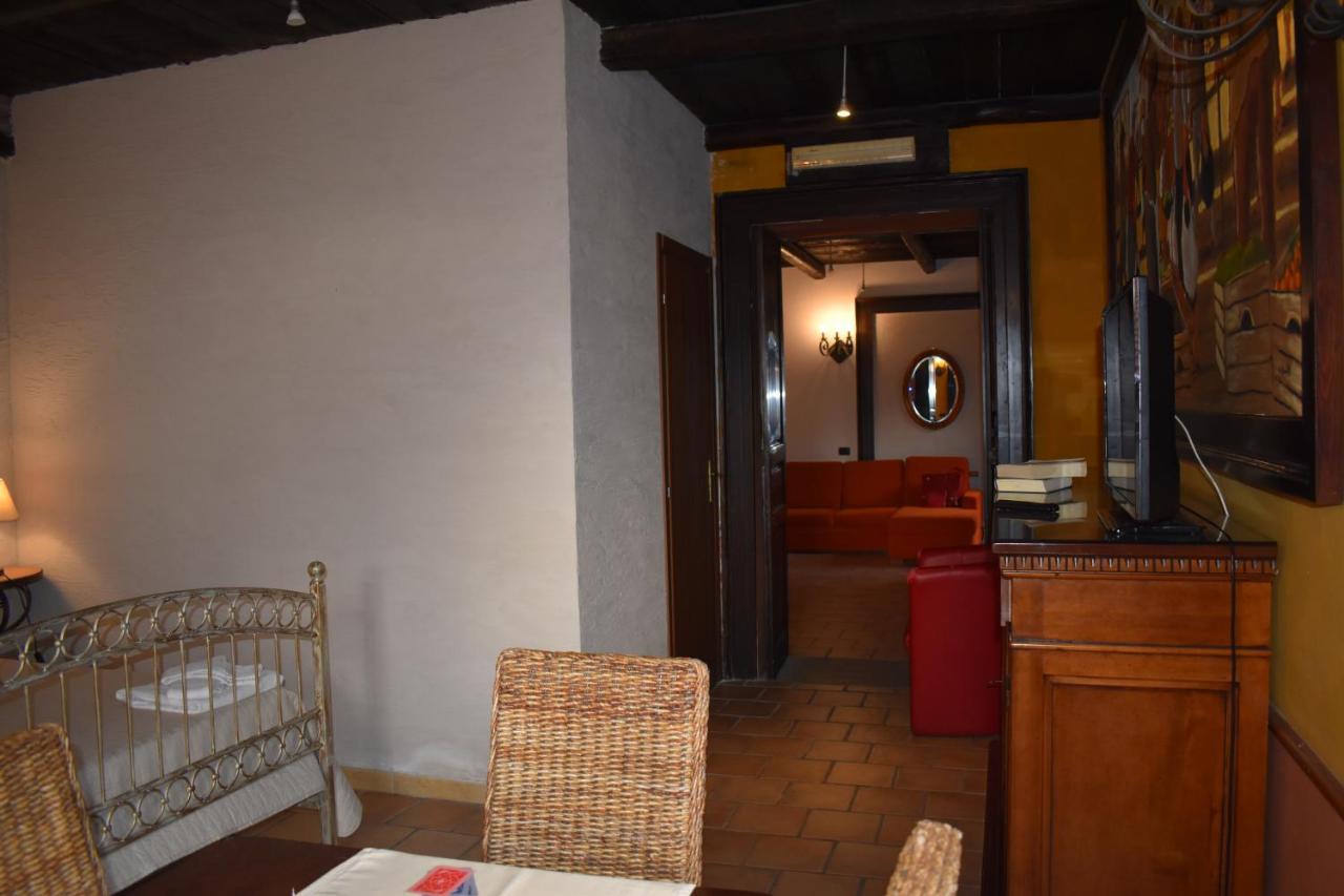 Le Due Torri Bed and Breakfast Filadelfia Buitenkant foto
